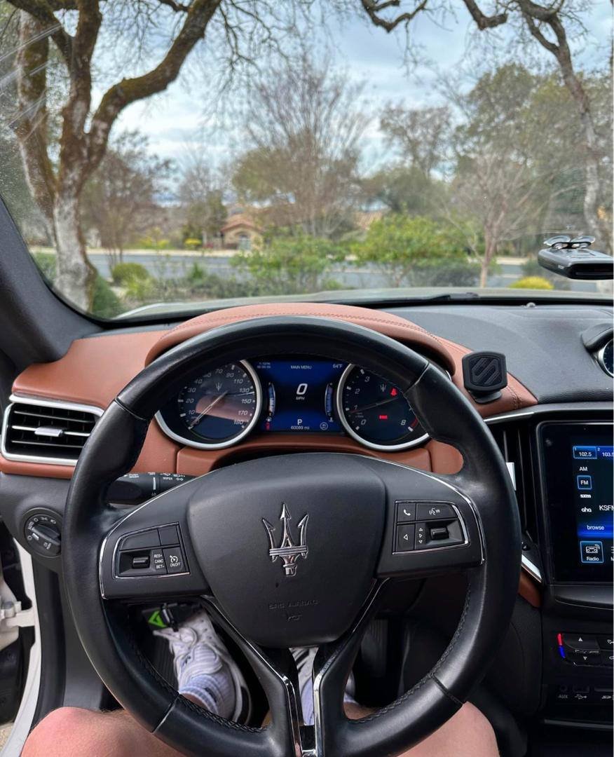 Maserati Ghibli • S Q4