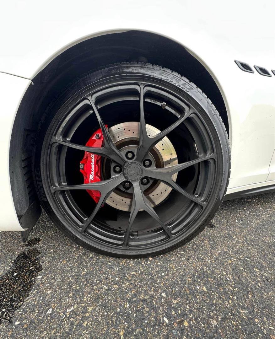 Maserati Ghibli • S Q4