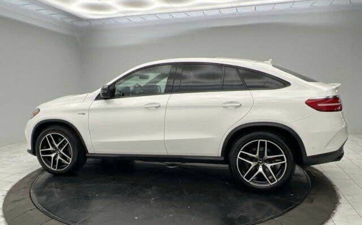 Mercedes-Benz GLE • AMG