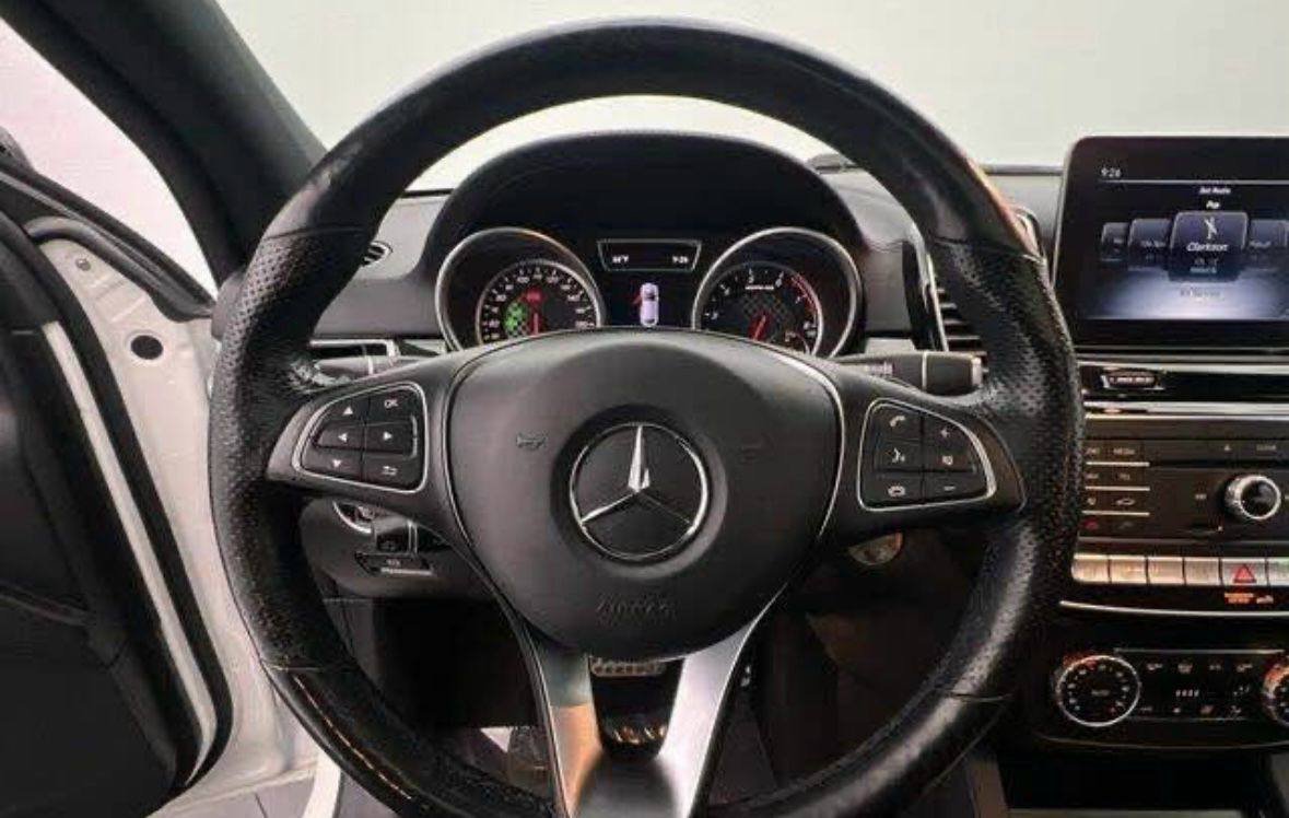 Mercedes-Benz GLE • AMG