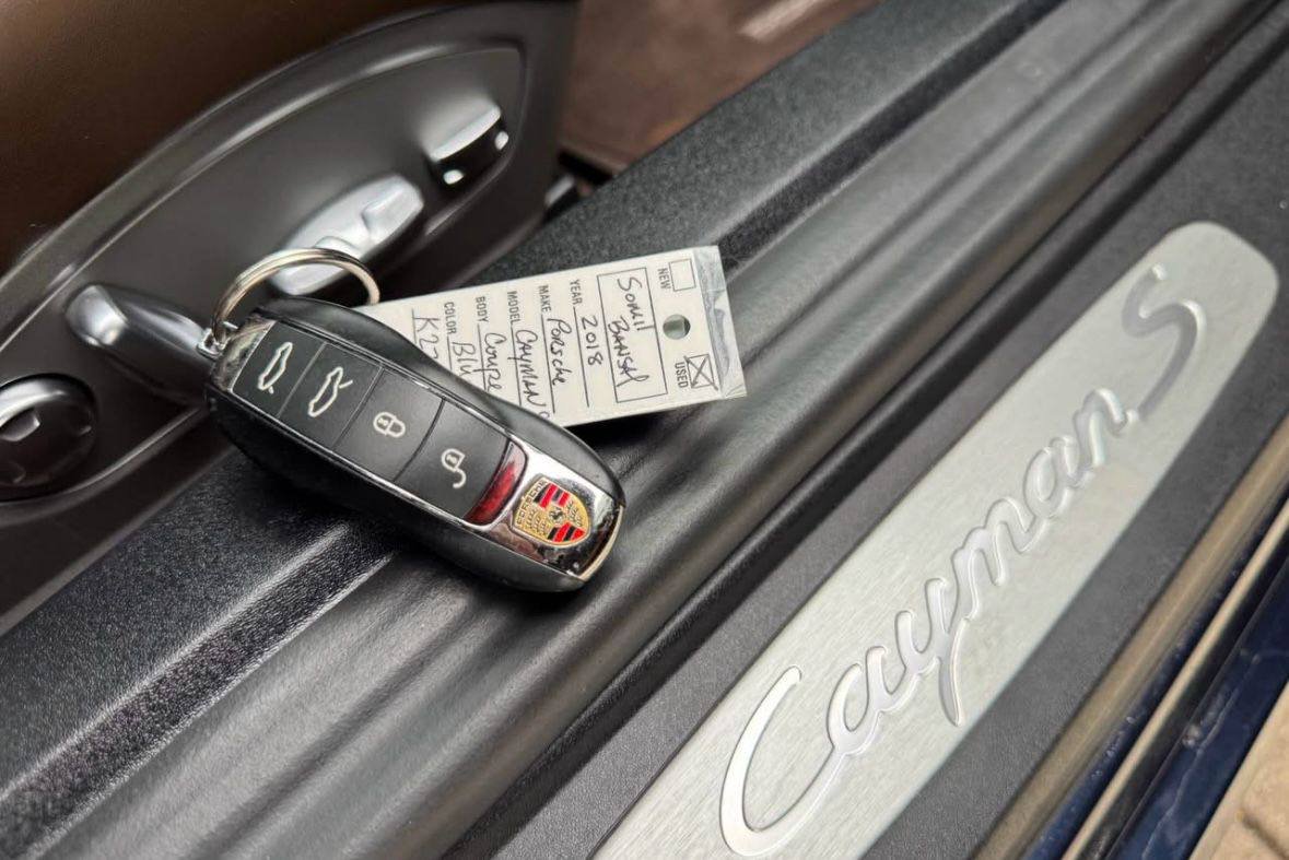 Porsche. 718 Cayman • S Coupe 2D