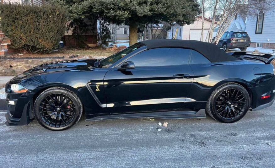 Ford Mustang • GT Premium Convertible 2D