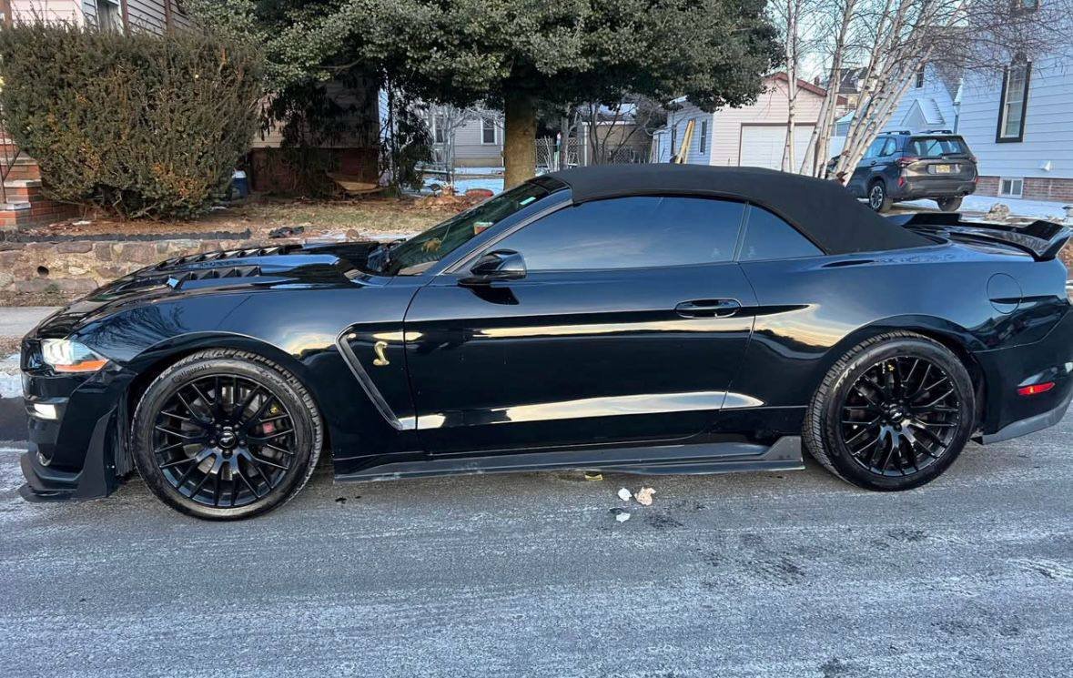 Ford Mustang • GT Premium Convertible 2D