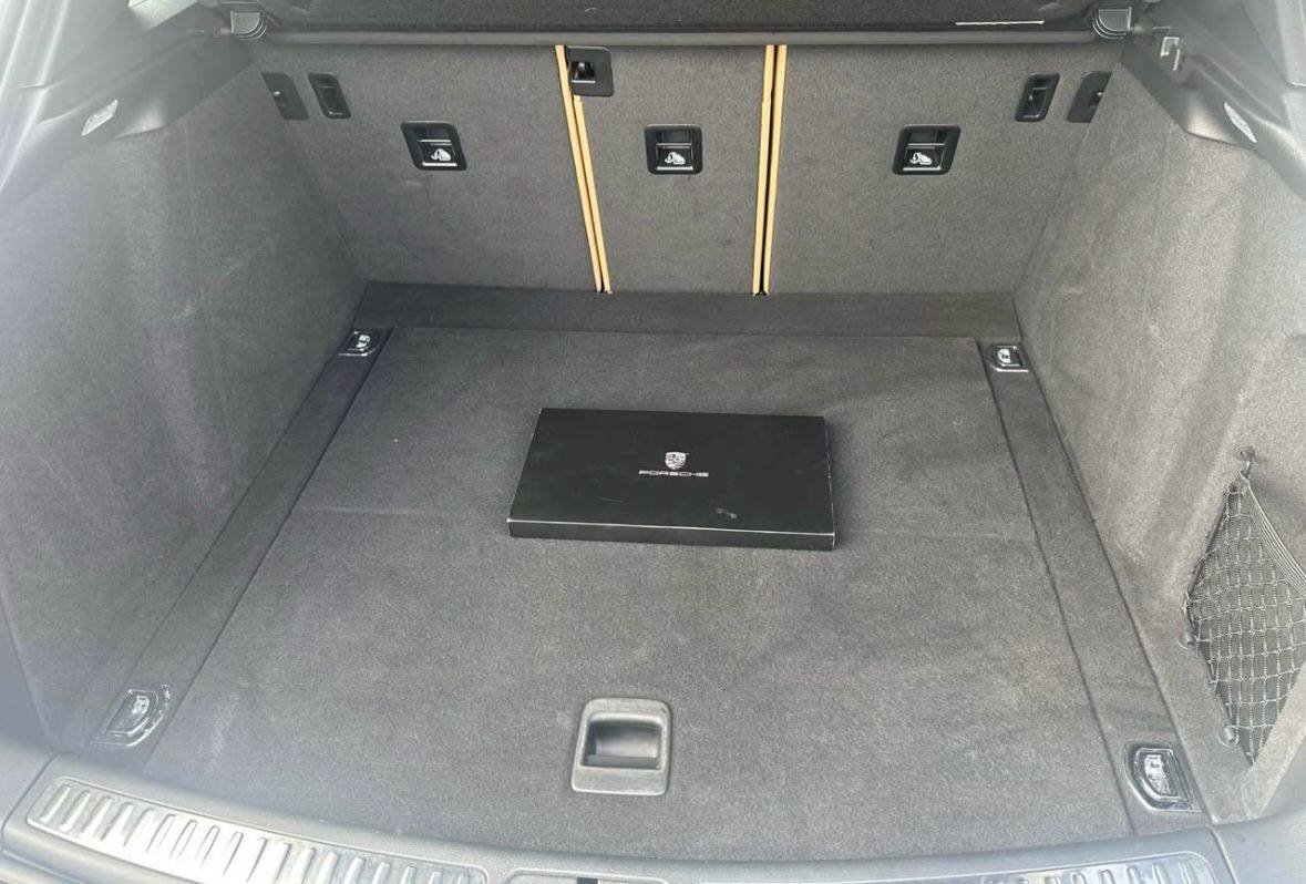 Porsche Macan • S Sport Utility 4D