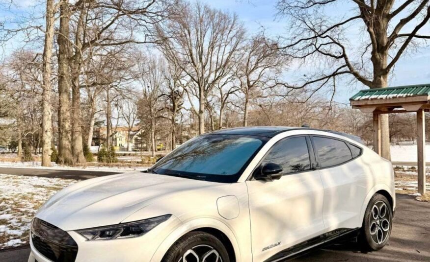 Ford Mustang MACH-E • GT Sport Utility 4D