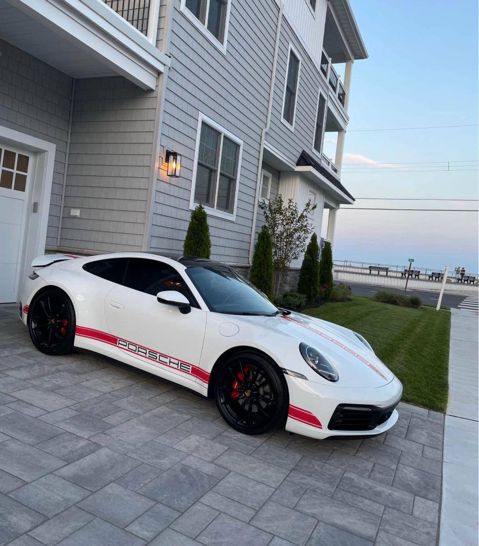 Porsche 911 • Carrera Coupe 2D