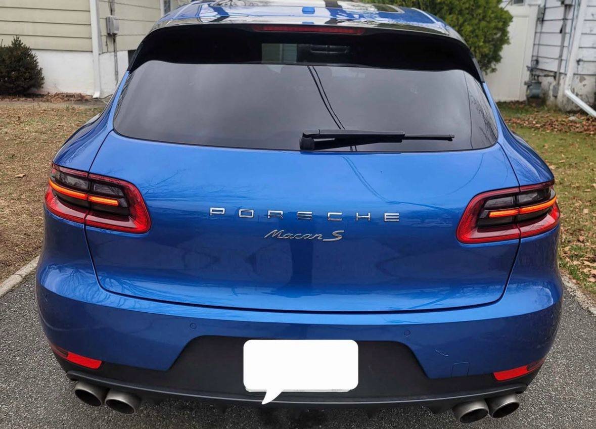 Porsche Macan • S Sport Utility 4D