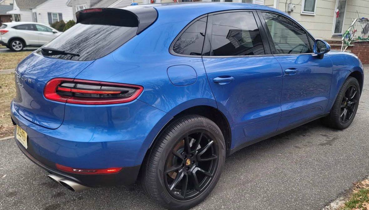 Porsche Macan • S Sport Utility 4D