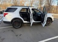 2019 Ford Explorer • XLT Sport Utility 4D.