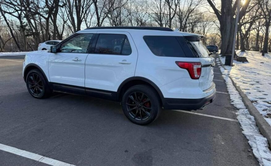 2019 Ford Explorer • XLT Sport Utility 4D.