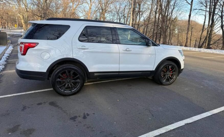 2019 Ford Explorer • XLT Sport Utility 4D.