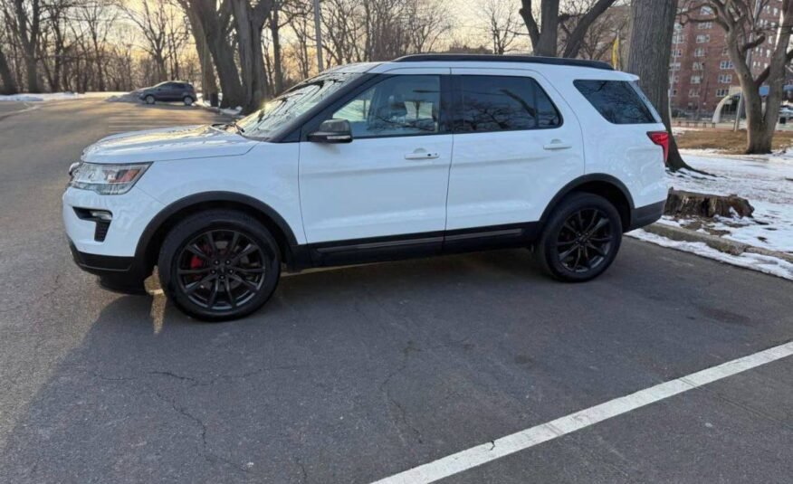 2019 Ford Explorer • XLT Sport Utility 4D.