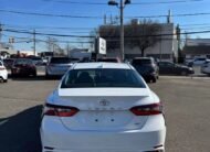 Toyota Camry • SE Sedan 4D