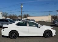 Toyota Camry • SE Sedan 4D
