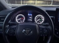 Toyota Camry • SE Sedan 4D