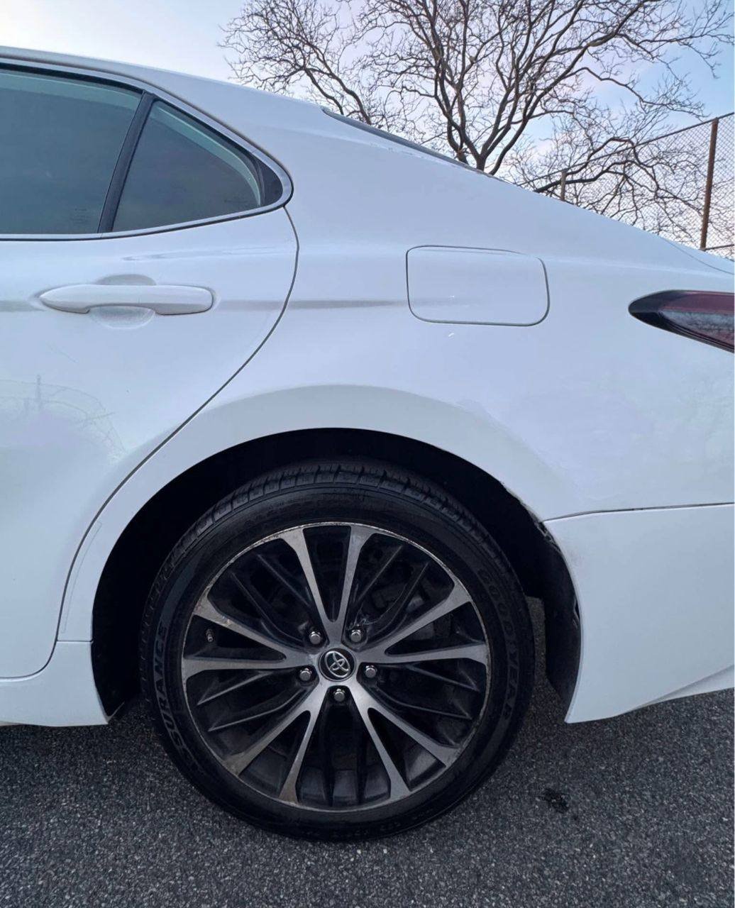 Toyota Camry • SE Sedan 4D