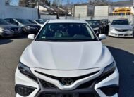Toyota Camry • SE Sedan 4D