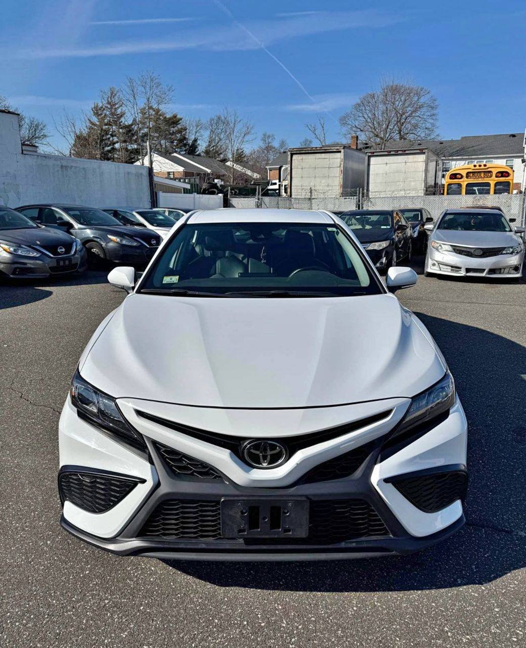 Toyota Camry • SE Sedan 4D