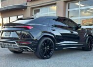Lamborghini Urus • Sport Utility 4D