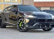 Lamborghini Urus • Sport Utility 4D