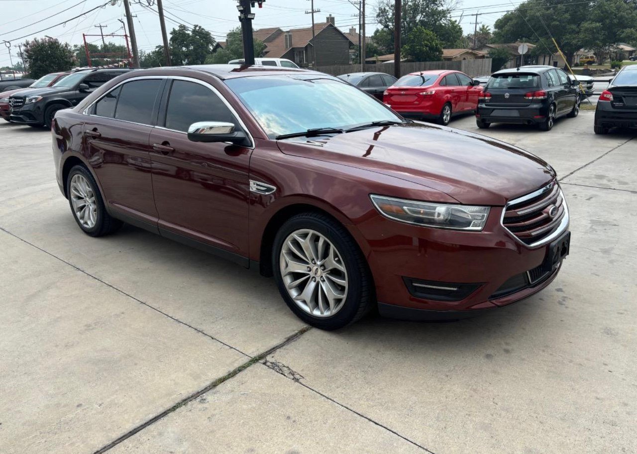 Ford TAURUS
