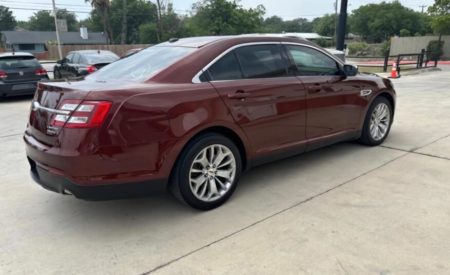 Ford TAURUS