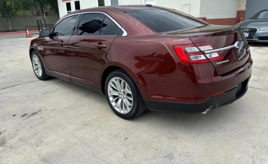 Ford TAURUS