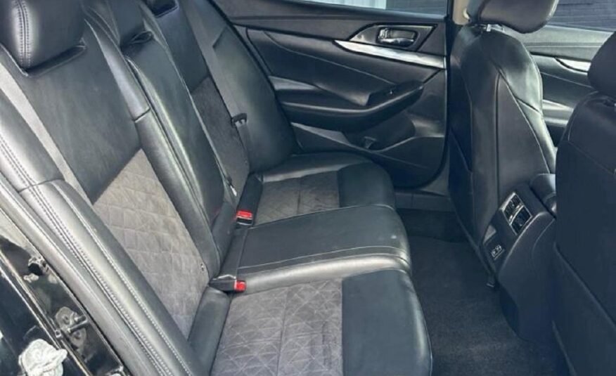 Nissan Maxima