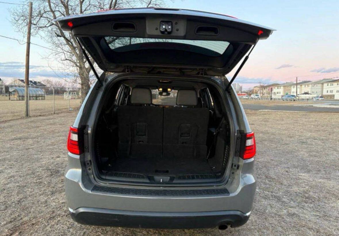 Dodge Durango SXT Plus 4dr SUV