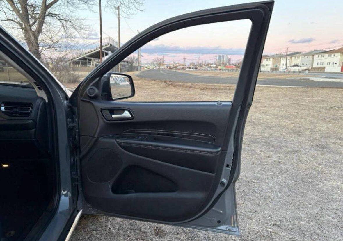 Dodge Durango SXT Plus 4dr SUV