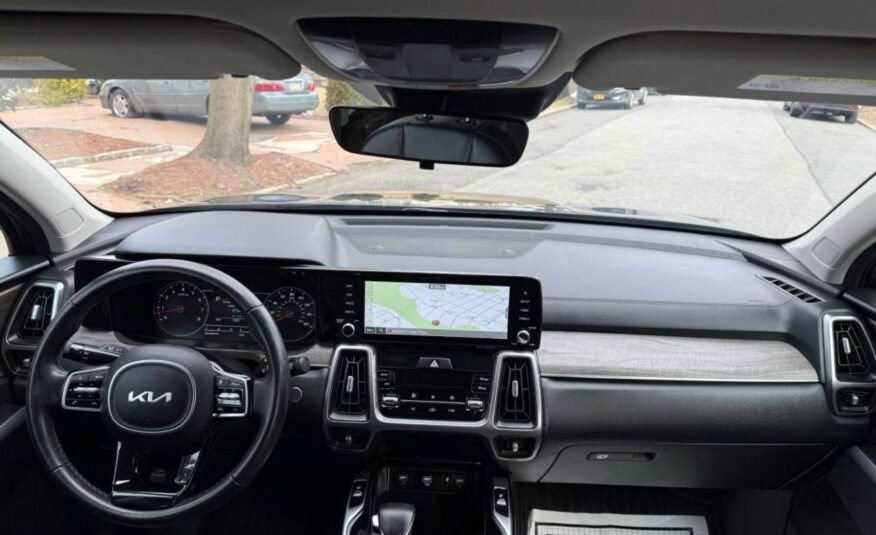 Kia Sorento • X-Line EX Sport Utility 4D
