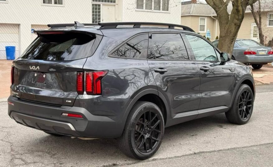 Kia Sorento • X-Line EX Sport Utility 4D