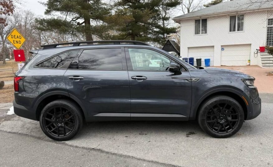 Kia Sorento • X-Line EX Sport Utility 4D