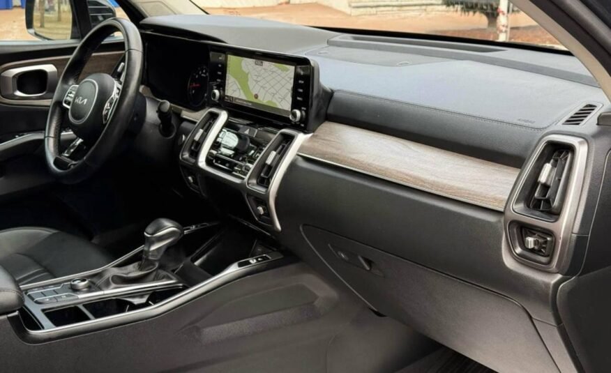 Kia Sorento • X-Line EX Sport Utility 4D