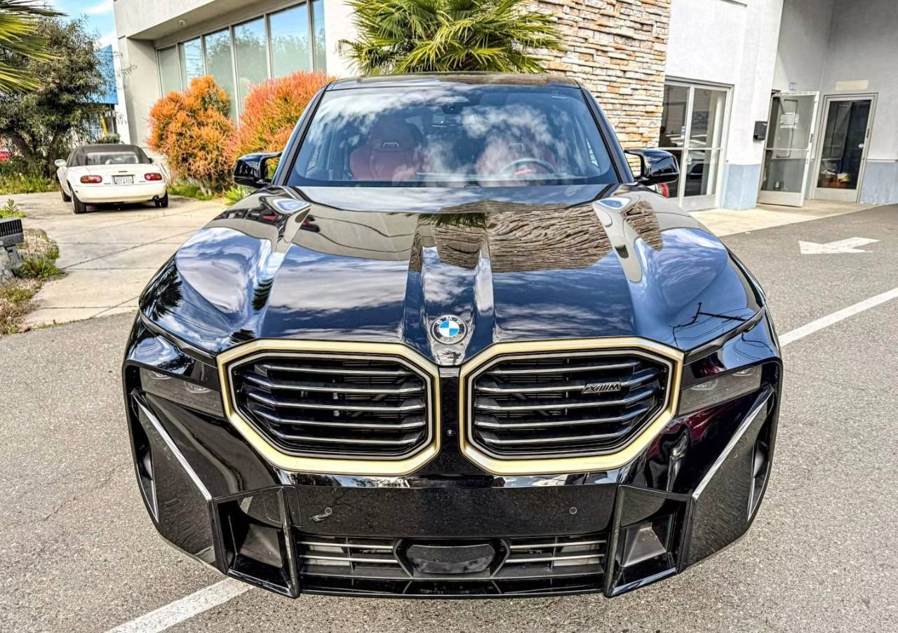 2023 BMW XM