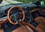 Lamborghini Urus. Sport Utility 4D