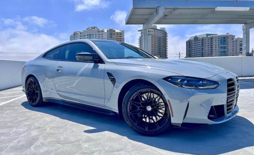 BMW M4 • Competition Coupe 2D