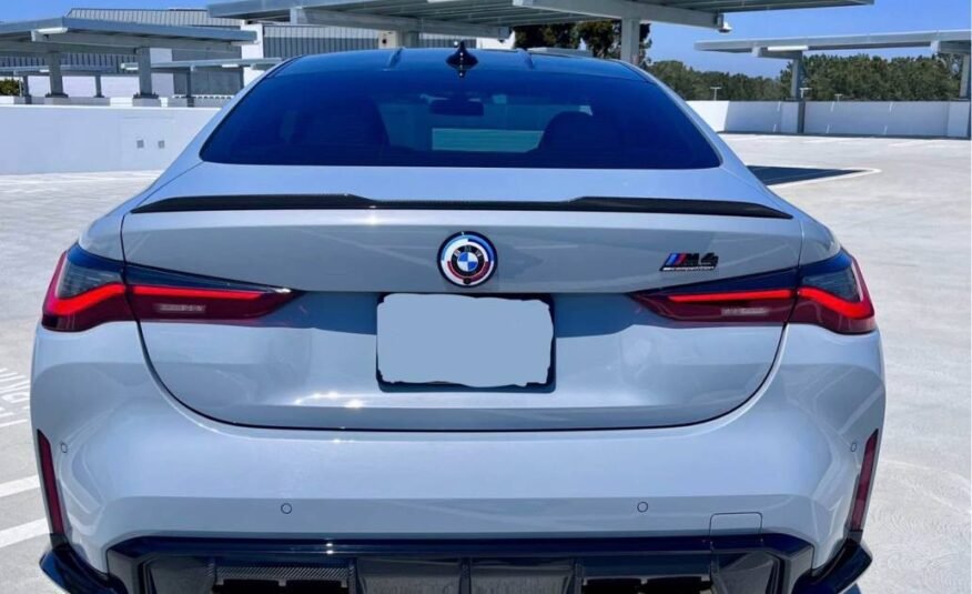 BMW M4 • Competition Coupe 2D
