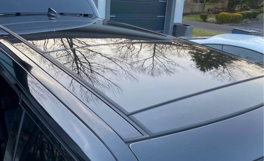 2020 Land Rover Range Rover • P525 HSE LWB
