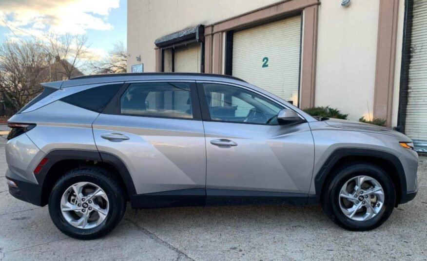 2023 Hyundai Tucson • SEL Sport Utility 4D