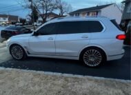 2020 BMW X7 • Drive40 Sport Utility 4D