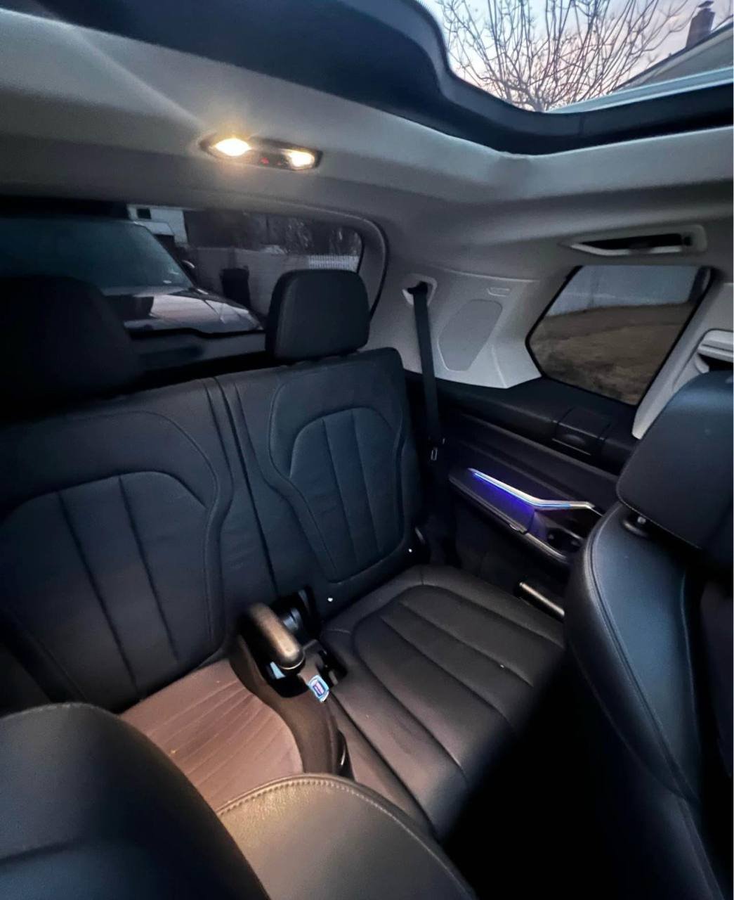 2020 BMW X7 • Drive40 Sport Utility 4D