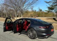 2018 Porsche Panamera