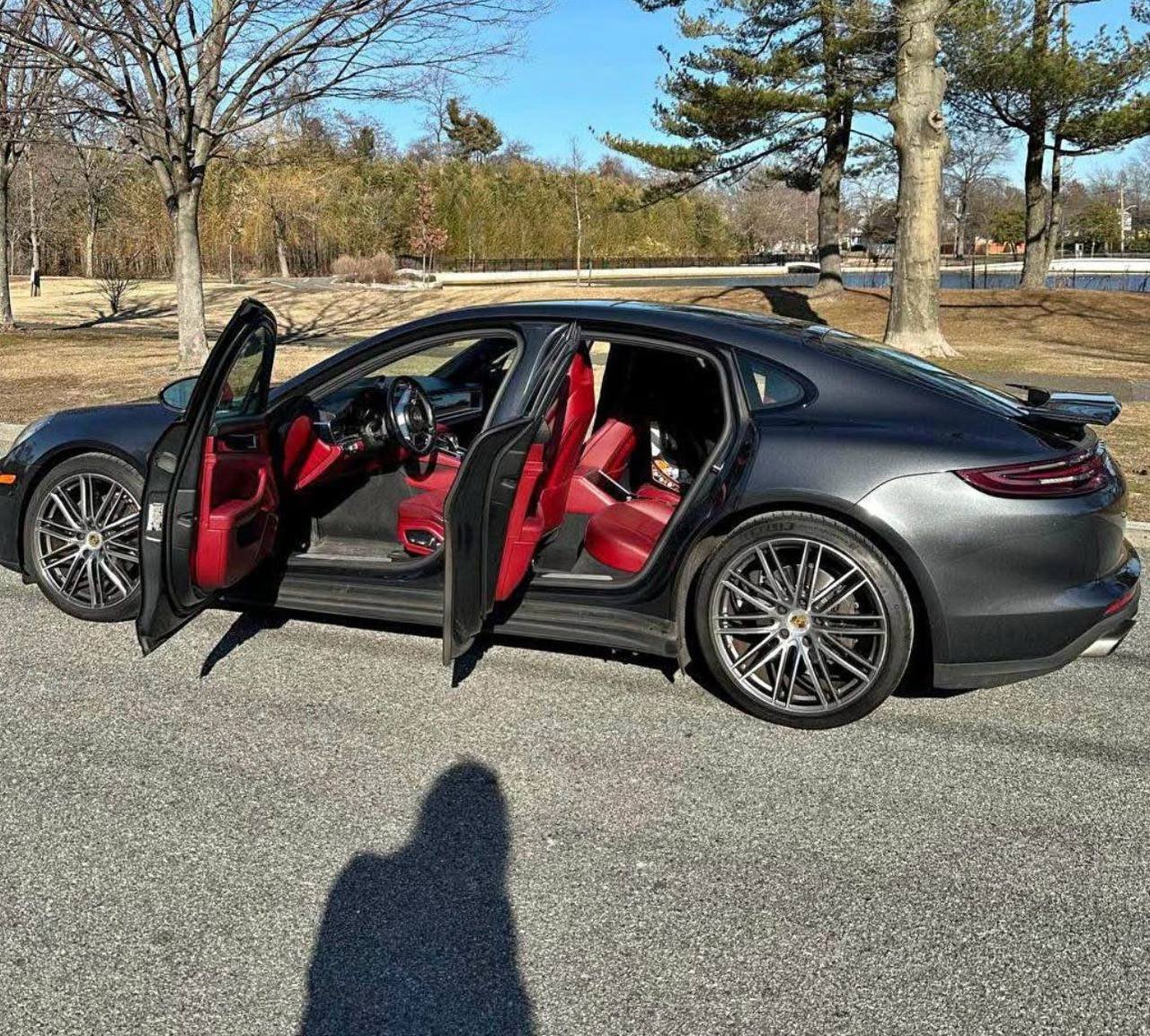 2018 Porsche Panamera