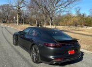 2018 Porsche Panamera