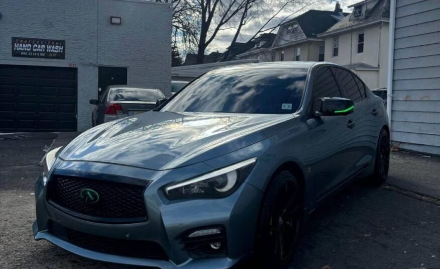 2016 Infiniti Q50 • Red Sport 400 Sedan 4D