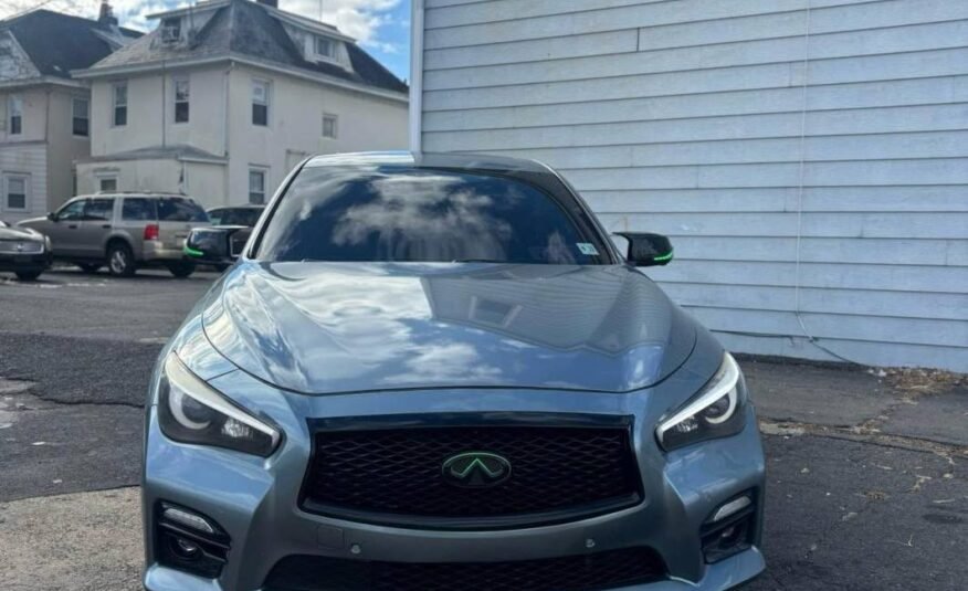 2016 Infiniti Q50 • Red Sport 400 Sedan 4D